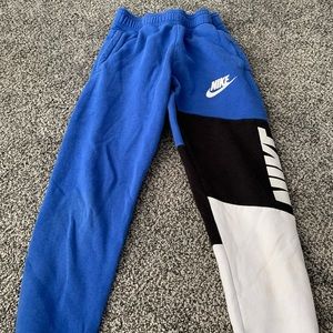 Nike blue,black, and white sweatpants M